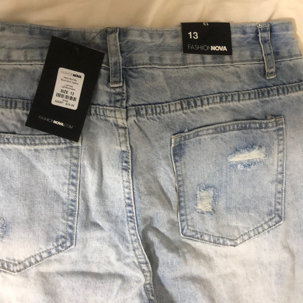 Jeans - Picture 7 of 9